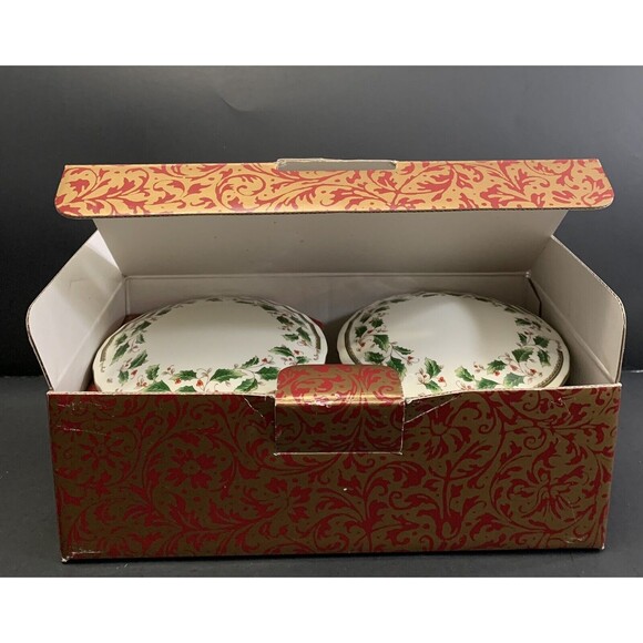 Royal Limited Holly Holiday Covered Boxes Trinket Dish with Lid Japan Set of 2 - Picture 8 of 10